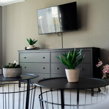 Marbellamar Calahonda - 2-Bedroom Apartment 50 Meters From The Beach Bagian luar foto