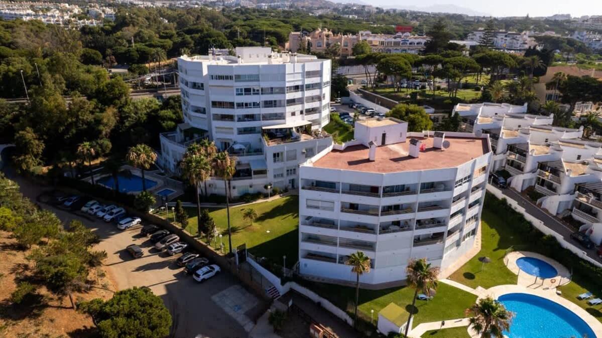 Marbellamar Calahonda - 2-Bedroom Apartment 50 Meters From The Beach Bagian luar foto